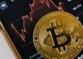 “Bitcoin” bu ili enişlə başa vuracaq – Ekspertlərdən xəbərdarlıq