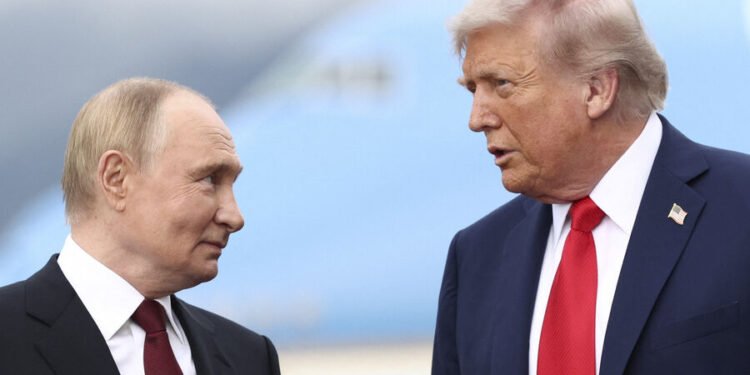 Putin-Tramp görüşünün vaxtı ilə bağlı Uşakovdan AÇIQLAMA