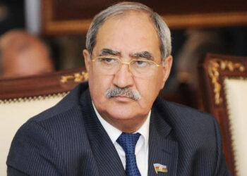 Fəzail Ağamalının gizlətdiyi oğlu üzə çıxdı – BU ÖLKƏDƏ YAŞAYIRMIŞ -ÖZƏL