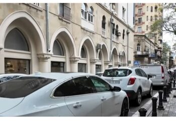 “Ay AYNA, bizim pullar hara gedir?!” — NARAZILIQ ARTIR – VİDEO