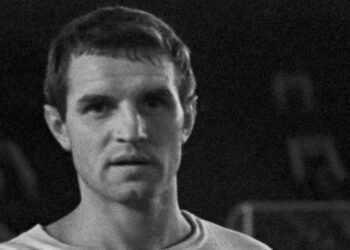 86 yaşlı əfsanəvi futbolçu vəfat etdi