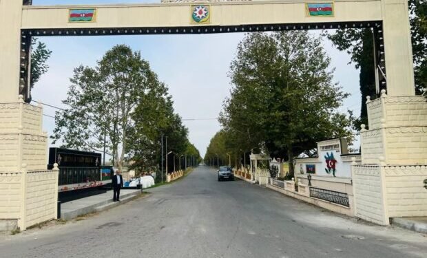 Bir yol gedir Kolanıya… - Gülər Mübariz yazır