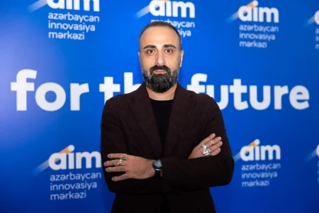 “Ganjavi Holding”in prezidenti sentyabr ayı üçün iki mukafata layiq görülüb