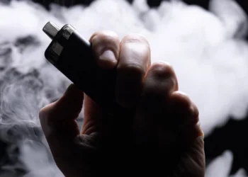 Elektron siqaret istifadəçilərində ağciyər xərçəngi riski yüzdə 270 artıb