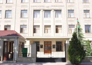 Bakıda 3 məktəbin adı dəyişdi – RƏSMİ