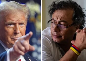 Tramp Kolumbiya prezidentini təhqir etdi – O quldurdur