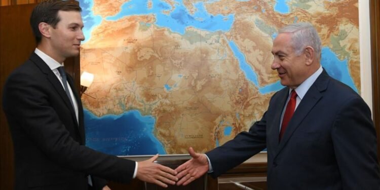 Trampın kürəkəni İsrailə od püskürdü - "Nəzarətdən çıxırlar"