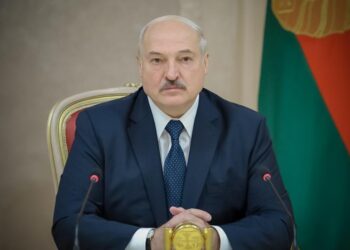 Lukaşenko: Belarus litvalılarla və latviyalılarla pis rəftar etməyib