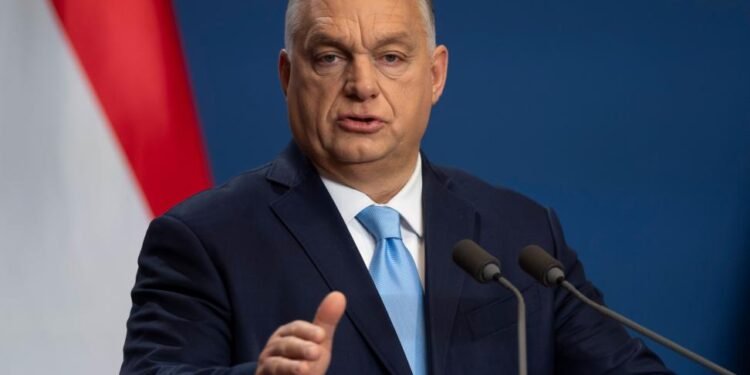 Orban fon der Leyenə məktub yazdı - Bu təklifini rədd etdi