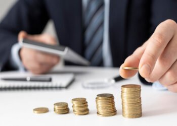 “Minimum əmək haqqı gəlir vergisindən azad olunsun” – Vüqar Bayramov