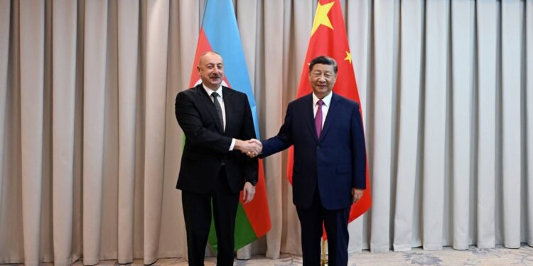 Prezident Çin Sədrinə başsağlığı verdi