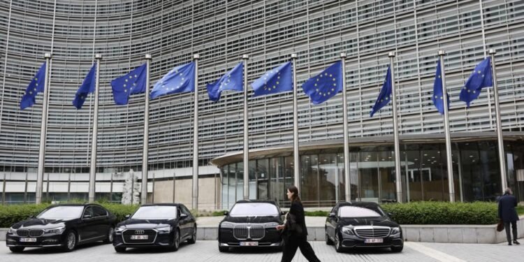 "Yermakın evində aparılan axtarışlar göstərir ki, ölkədə qurumlar öz işlərini görür" 