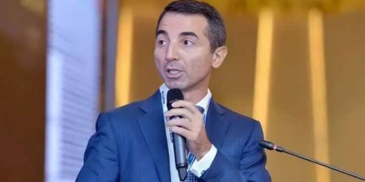 "Söyüş blogerləri"nin sponsoru Adnan Əhmədzadə imiş - SENSASİON İDDİA