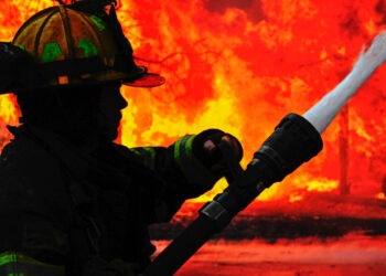 Bərdədə evdə yanğın