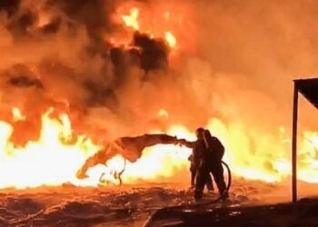 Qazaxıstanda ikimərtəbəli ev yandı – 12 nəfər boğularaq öldü