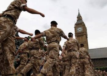 Britaniya hərbçilərə bunu qadağan etdi