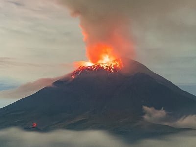 Hindistan aviaşirkətləri bu ölkəyə uçuşları ləğv etdi