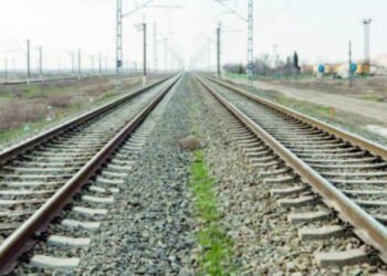 Sumqayıtda dəmir yolundan rels oğurlayanları polis saxladı