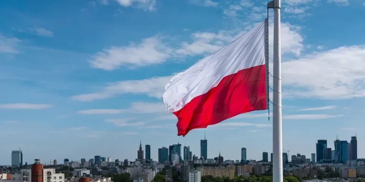 Polşa Ukraynaya 100 milyon dollar ayıracaq