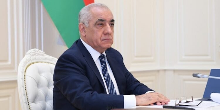 Əli Əsədov Cevdet Yılmazla danışıb, başsağlığı verib