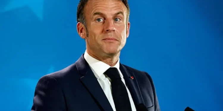 "15 yaşdan kiçik istifadəçilər üçün sosial medianı qadağan etmək üçün çalışırıq"