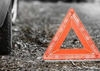 Minik avtomobili avtobusla toqquşdu – Ölən və yaralanan var