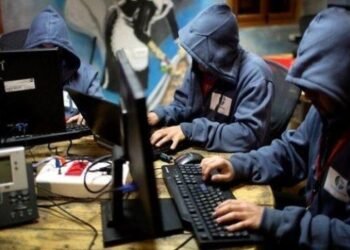 Bu qızların yazdığı mesajları açmayın – YENİ DƏLƏDUZLUQ NÖVÜ