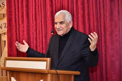 Xalq şairi xəstəxanaya yerləşdirildi - Vəziyyəti ağırdır