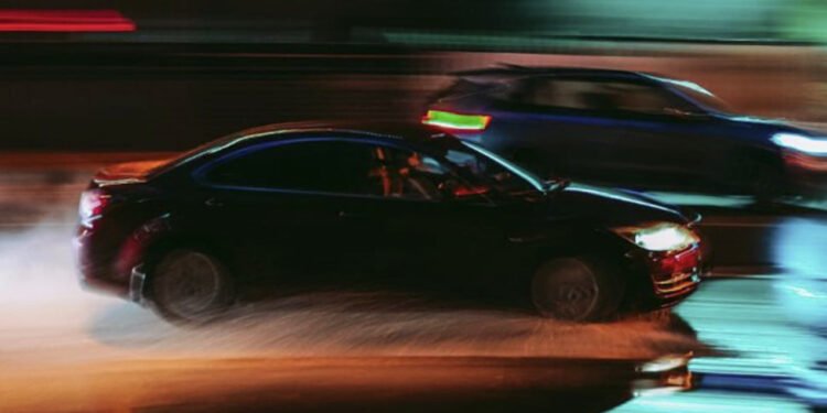 Yolda sürət məsafəni yox, həyatı qısaldır...