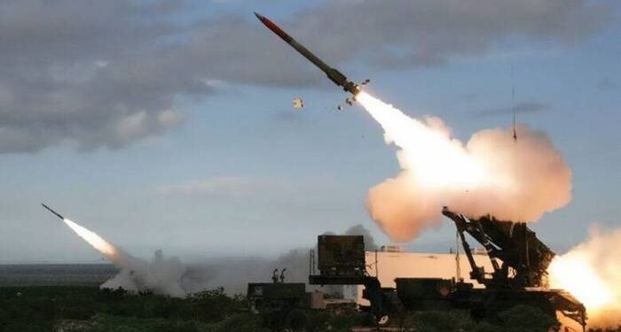 İsrail atəşkəsə məhəl qoymayaraq Livana raket zərbələri endirdi