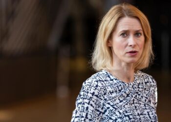 European Union foreign policy chief Kaja Kallas talks with journalists as she arrives for an EU foreign ministers meeting at the EU Council building in Brussels, Tuesday, July 15, 2025. (AP Photo/Geert Vanden Wijngaert)