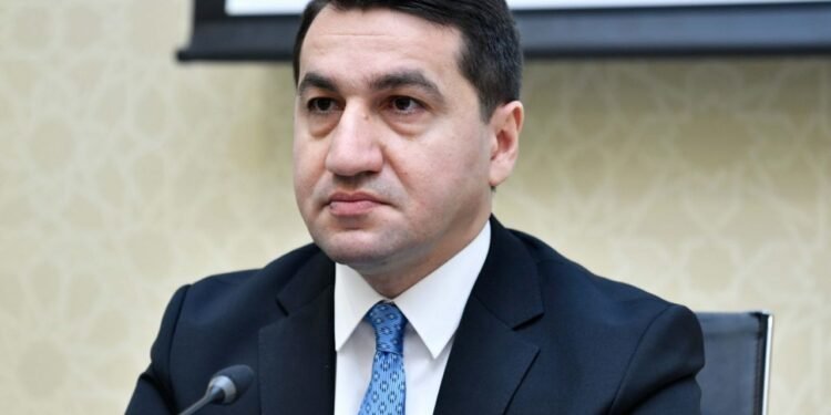 Hikmət Hacıyev: Bakı Tehranla ticarət əlaqələrinin inkişafına ümid edir