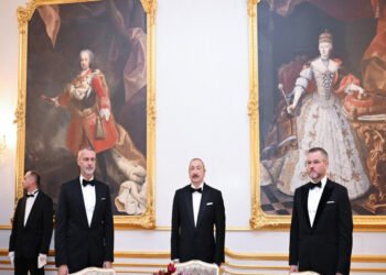 Bratislavada İlham Əliyevin şərəfinə rəsmi ziyafət verildi – FOTOLAR