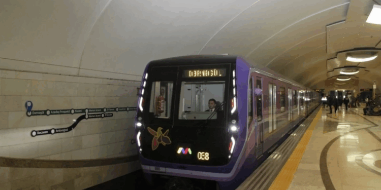 Sabah metro bu saata qədər işləyəcək