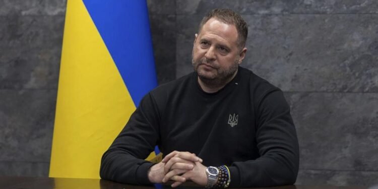 Yermak Kiyevdədir - Ukraynalı deputat