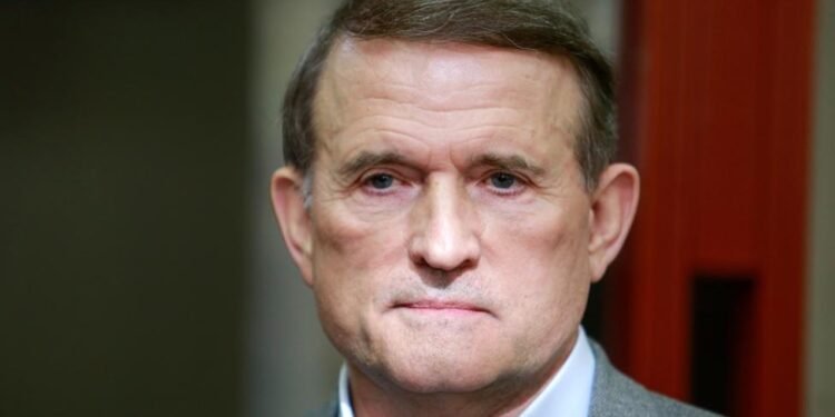 "Zelenski Trampa seçkilər barədə həyasızcasına yalan danışır" - Medvedçuk