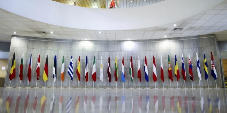 Rusiya aktivləri ilə bağlı verilən qərar Avropa ölkələri arasında həmrəyliyi sarsıda bilər