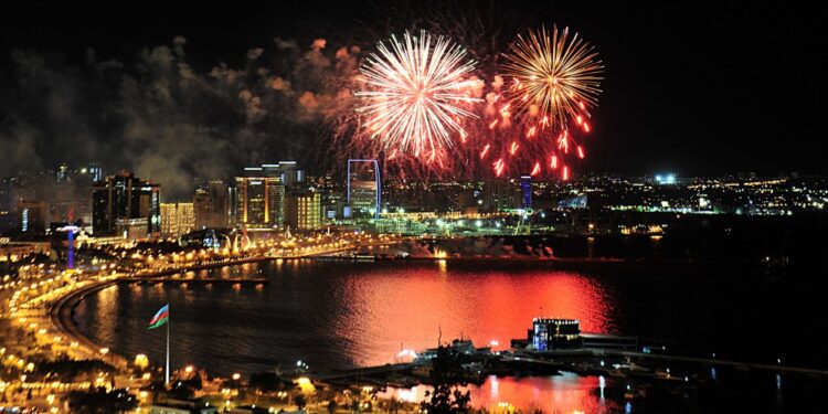 Sabah Bakıda atəşfəşanlıq olacaq