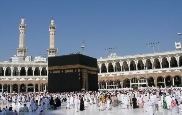 Həcc ziyarətinə sənəd qəbulunun bitmə tarixi məlum olub