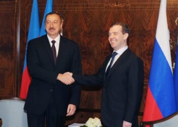 Dmitri Medvedev İlham Əliyevə təbrik ünvanladı