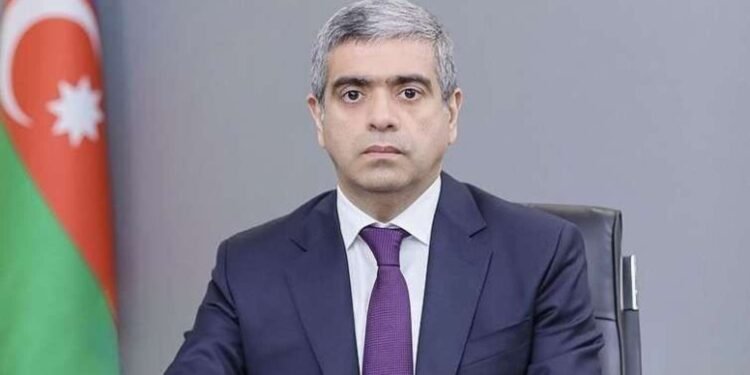 Nazir onu işdən azad etdi