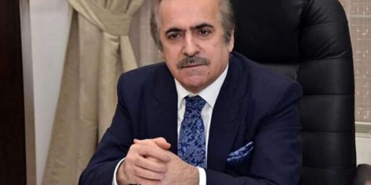 Töhmət alan Rafael Hüseynov istefa verir?