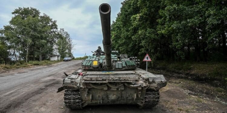 Ukrayna ordusunu Xarkovda cəmləşdirdi