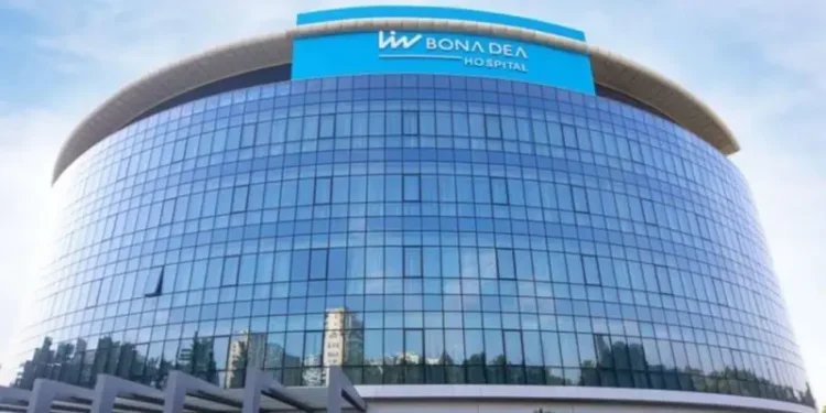 "Yaşlı, ağır xəstələr saatlarla bir iynənin vurulmasını gözləyirlər" - "Bona Dea"dan ŞİKAYƏT