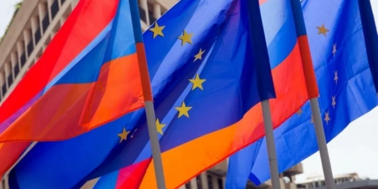 Aİ Ermənistana 500 milyon avro ayıracaq