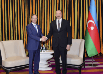 İsxak Hersoq İlham Əliyevə zəng etdi