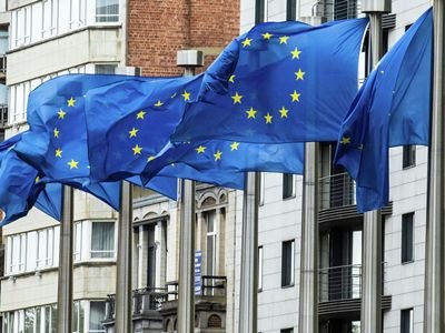 Avropa Birliyi Rusiya aktivlərini dondurdu - Rusiya bundan qəzəblənəcəkmi?