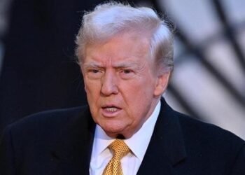 Tramp yenə bu telekanalları kəskin tənqid etdi