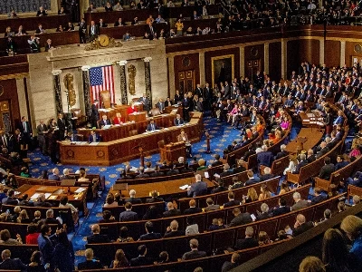 Seçkilər öncəsi onlarla respublikaçı Nümayəndələr Palatasını tərk edə bilər