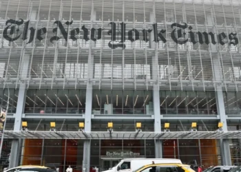 Məşhur qəzet Pentaqonu məhkəməyə verdi